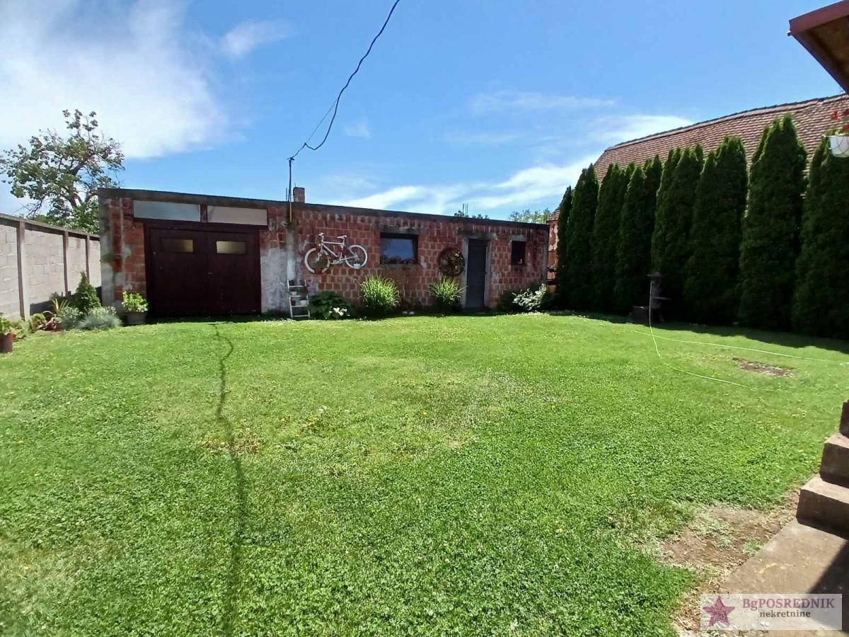 Surčin, Dobanovci, Anđelka Čobanovića, 160m2 20