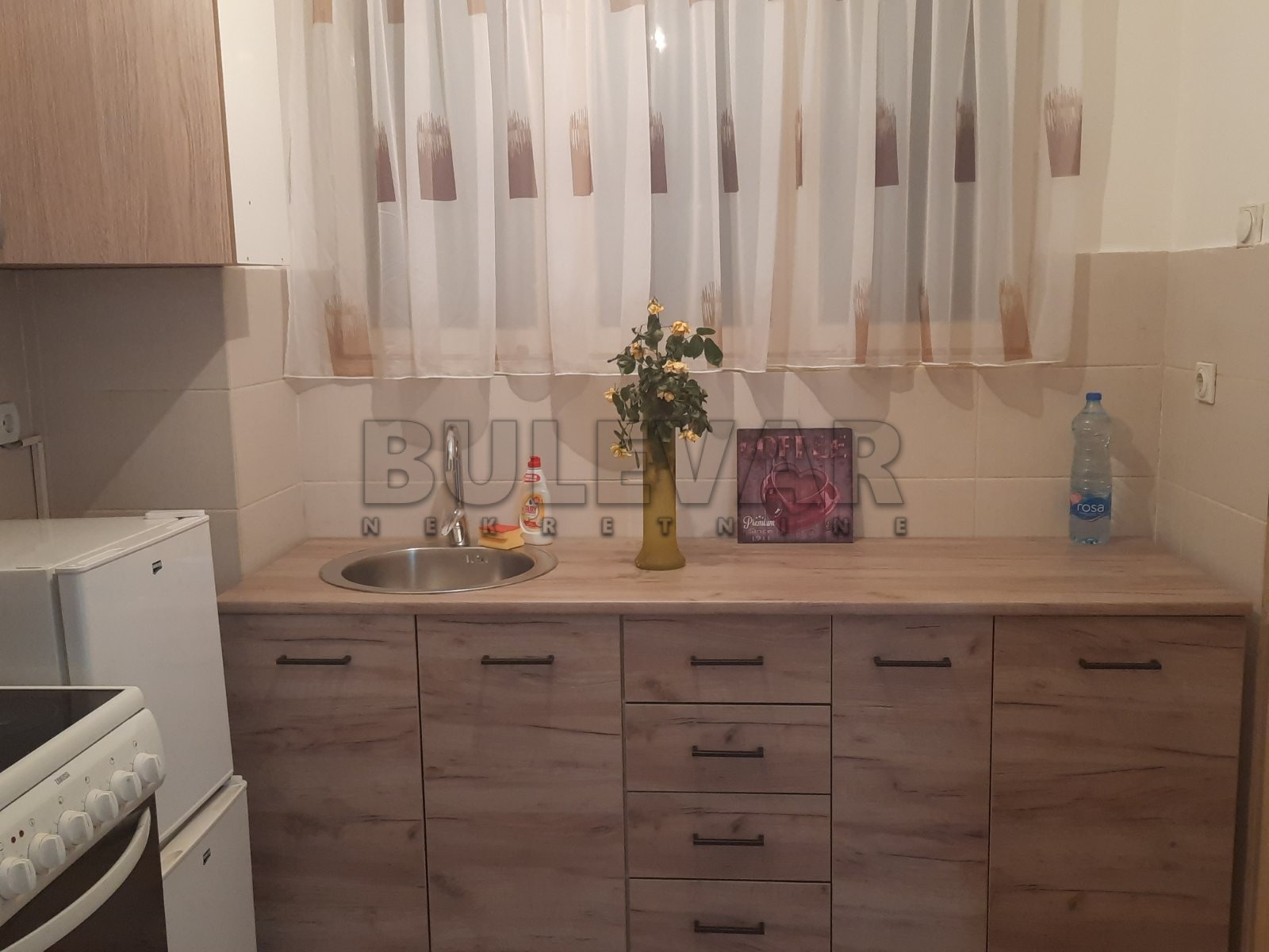 Dvosoban stan, 50 m2, Centar, Generala Milojka Lešjanina ID: i-011654 3