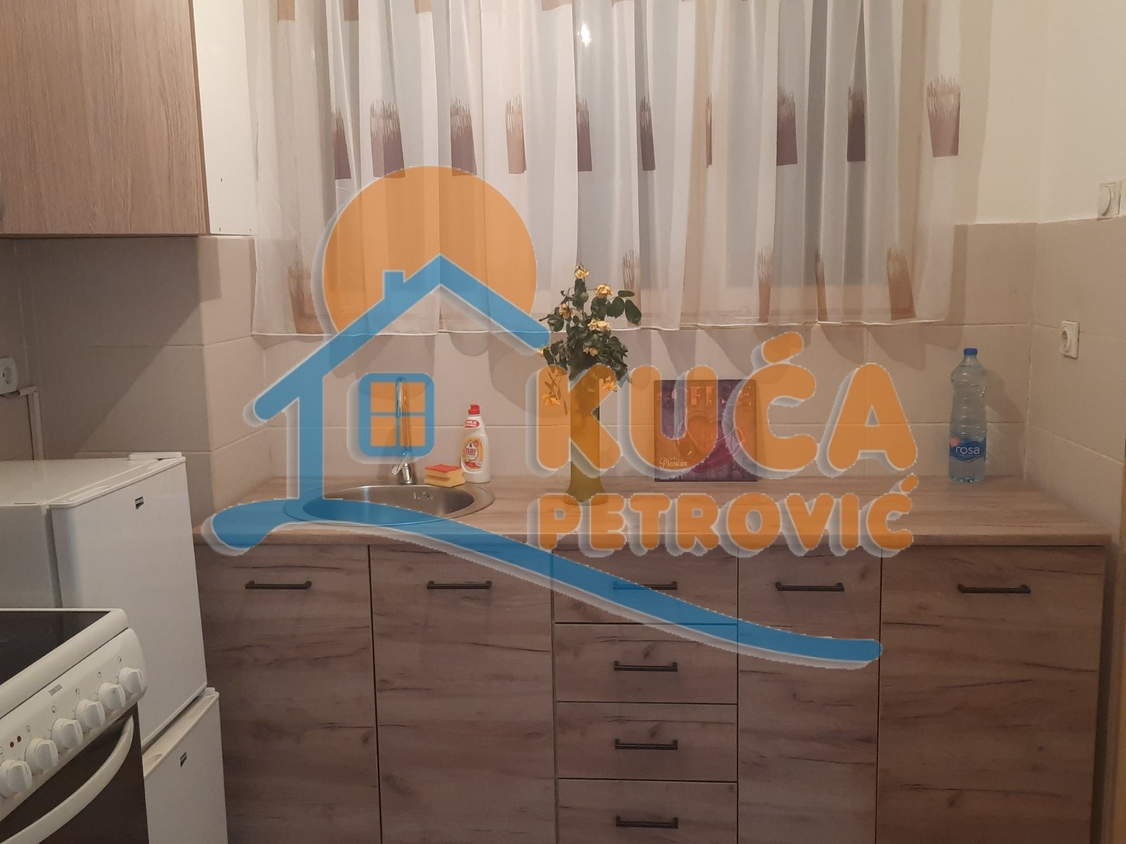 Dvosoban stan, 50 m2, Centar, Generala Milojka Lešjanina ID: i-011654 3