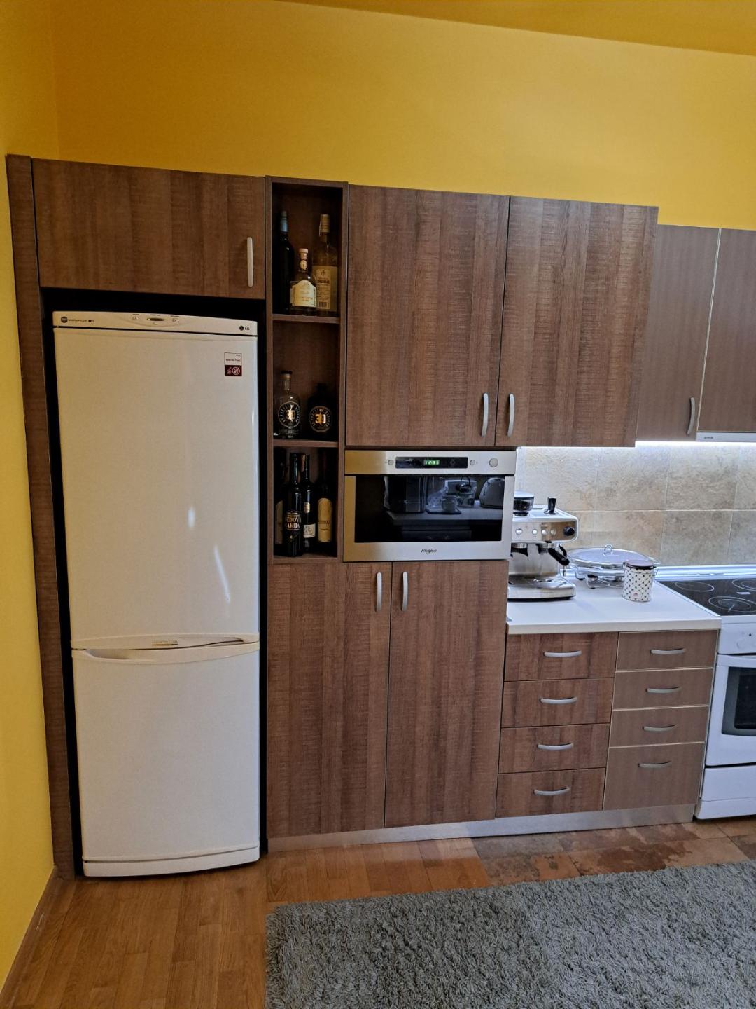 top lokacija Dedinje četvorosoban namešten 125kv duplex 3