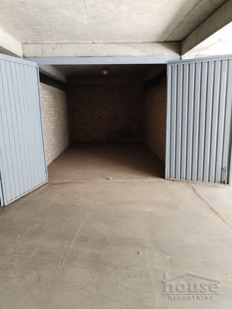 Stan,NOVI SAD,BULEVAR 94m2,231750€ , ID: 1059489 14