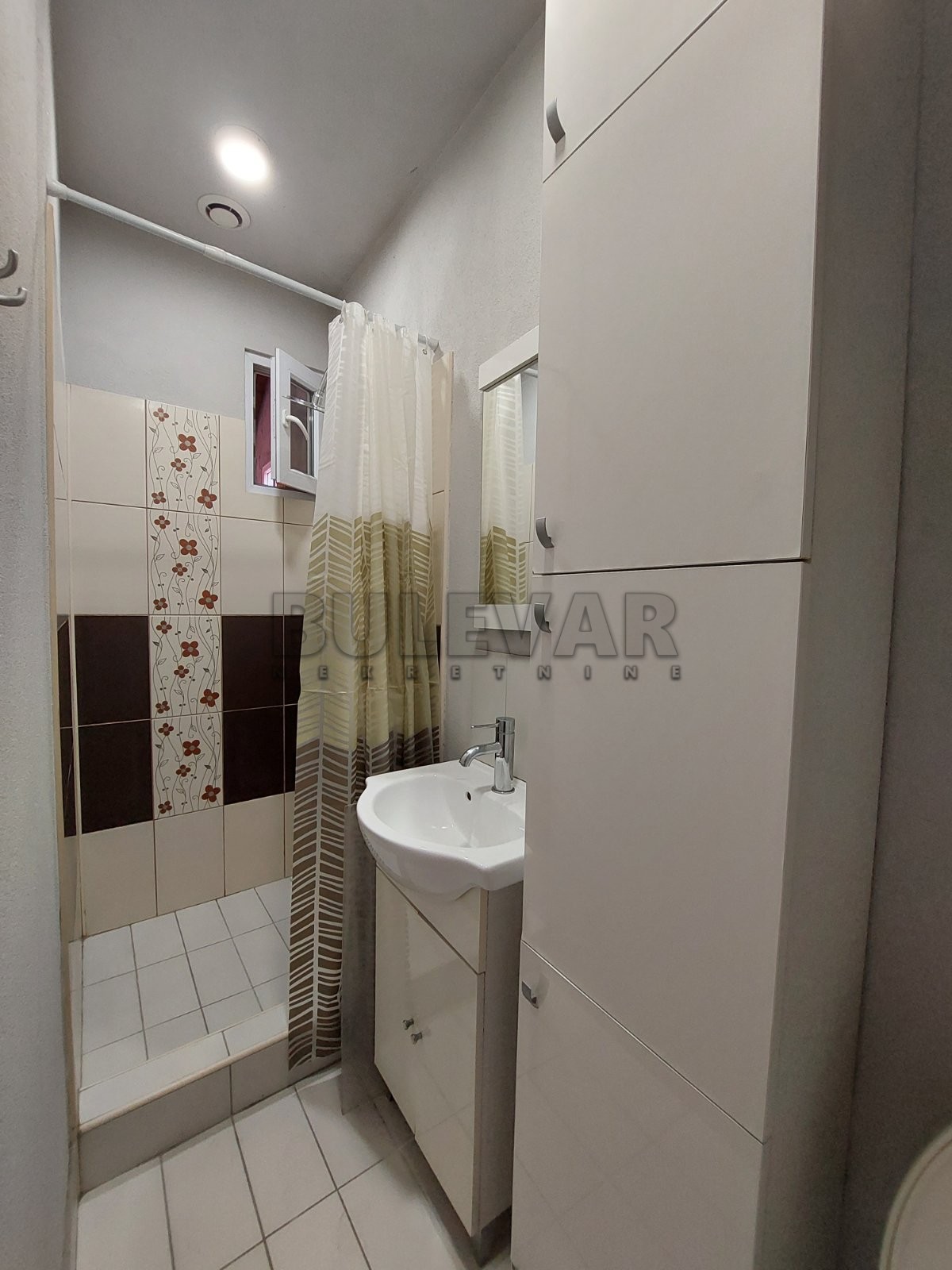 Trosoban stan, 70 m2, Palilula, Jovana Babunskog ID: i-09434 9