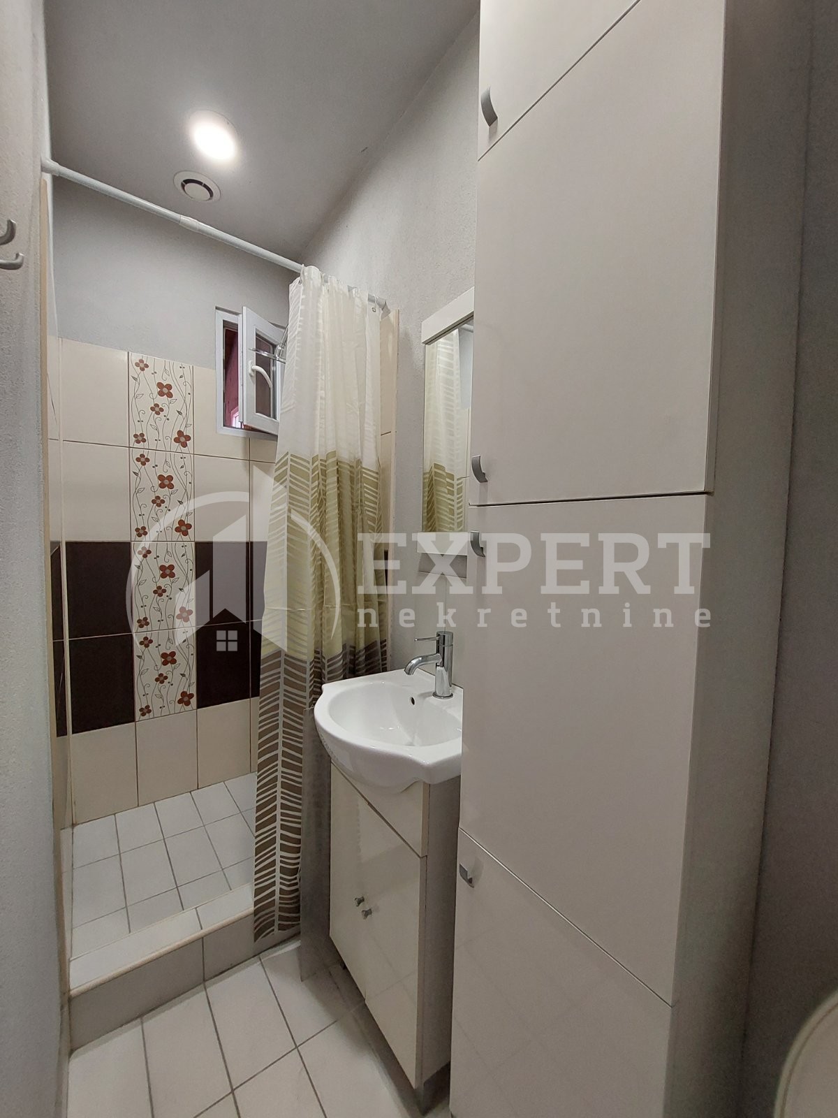 Trosoban stan, 70 m2, Palilula, Jovana Babunskog ID: i-09434 9