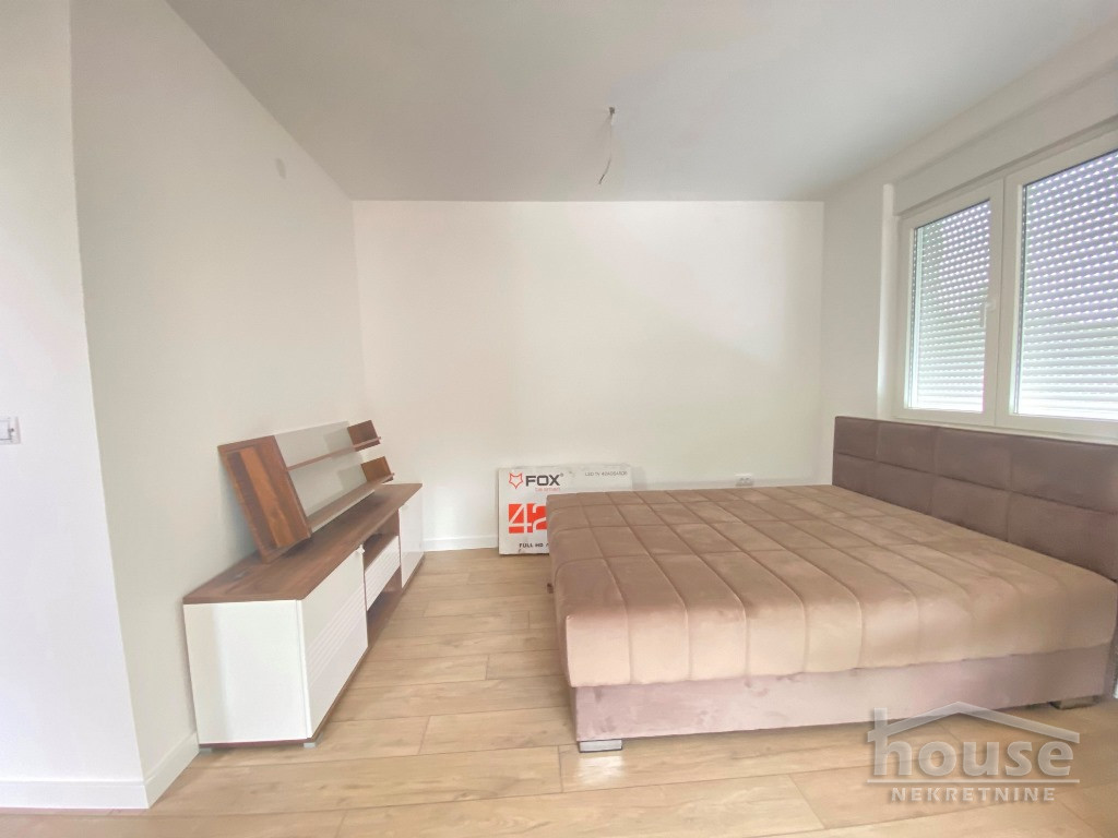 Kuće,PETROVARADIN,PETROVARADIN 270m2,3500€ , ID: 9116484 16