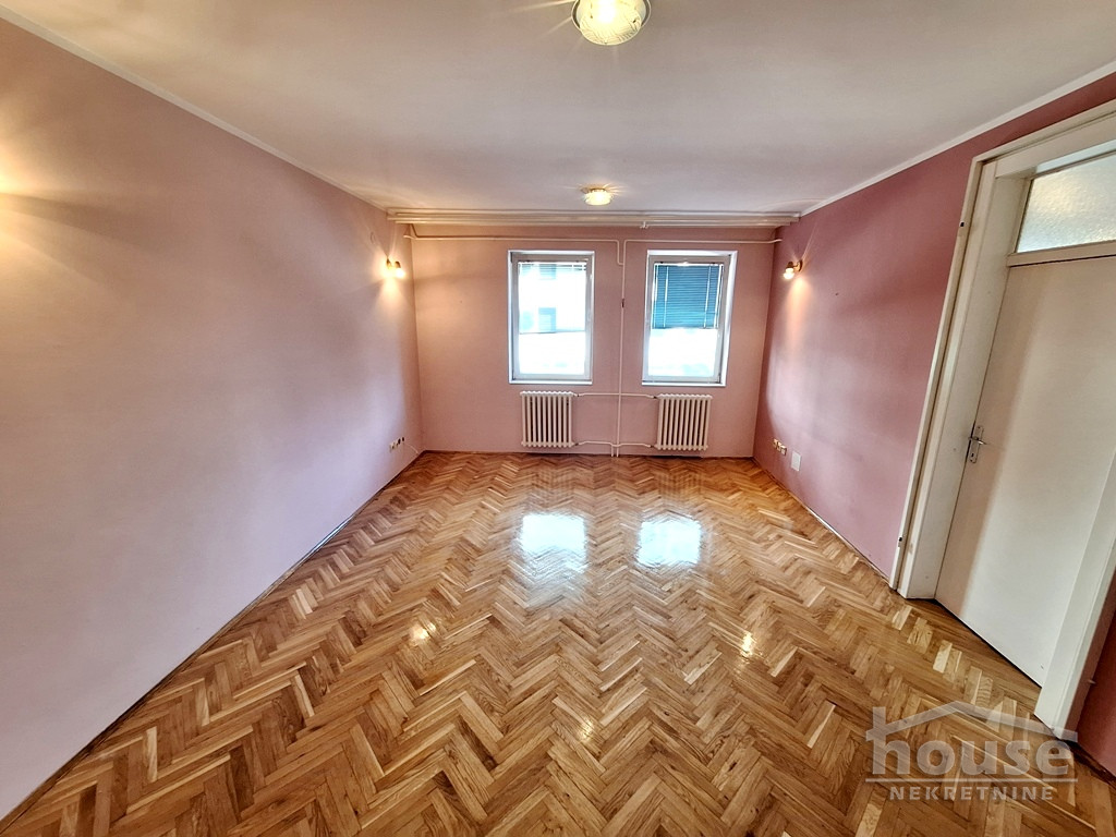 Poslovni prostor,NOVI SAD,BULEVAR 40m2,600€ , ID: 9116481 1