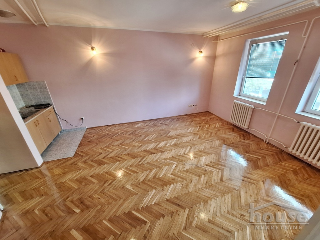 Poslovni prostor,NOVI SAD,BULEVAR 40m2,600€ , ID: 9116481 2