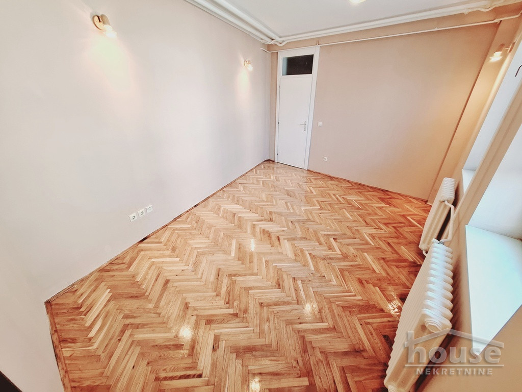 Poslovni prostor,NOVI SAD,BULEVAR 40m2,600€ , ID: 9116481 11