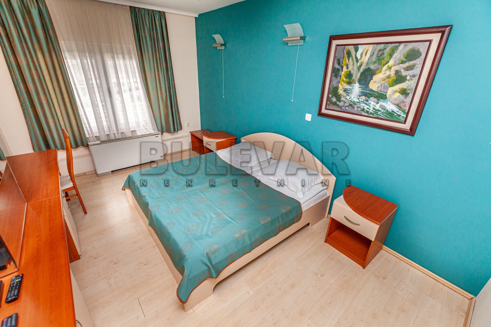 Lokal, 1045 m2, Centar, Kej 29. decembra ID: i-03732 7