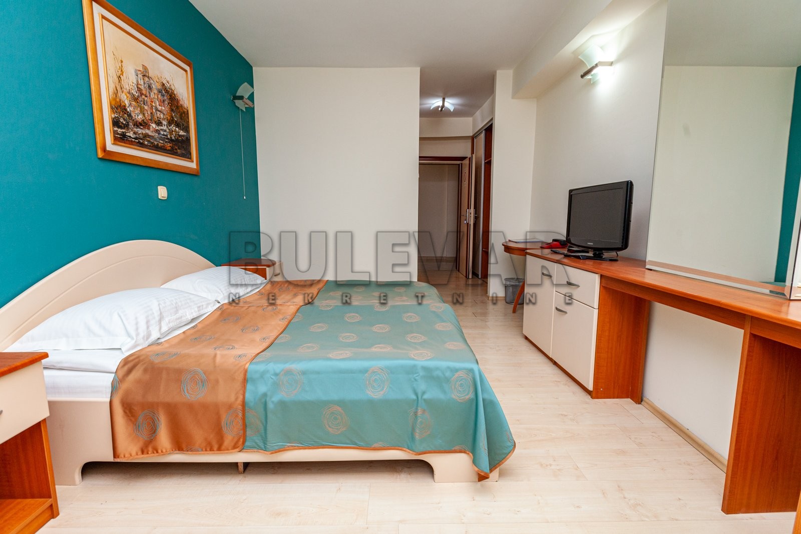 Lokal, 1045 m2, Centar, Kej 29. decembra ID: i-03732 8