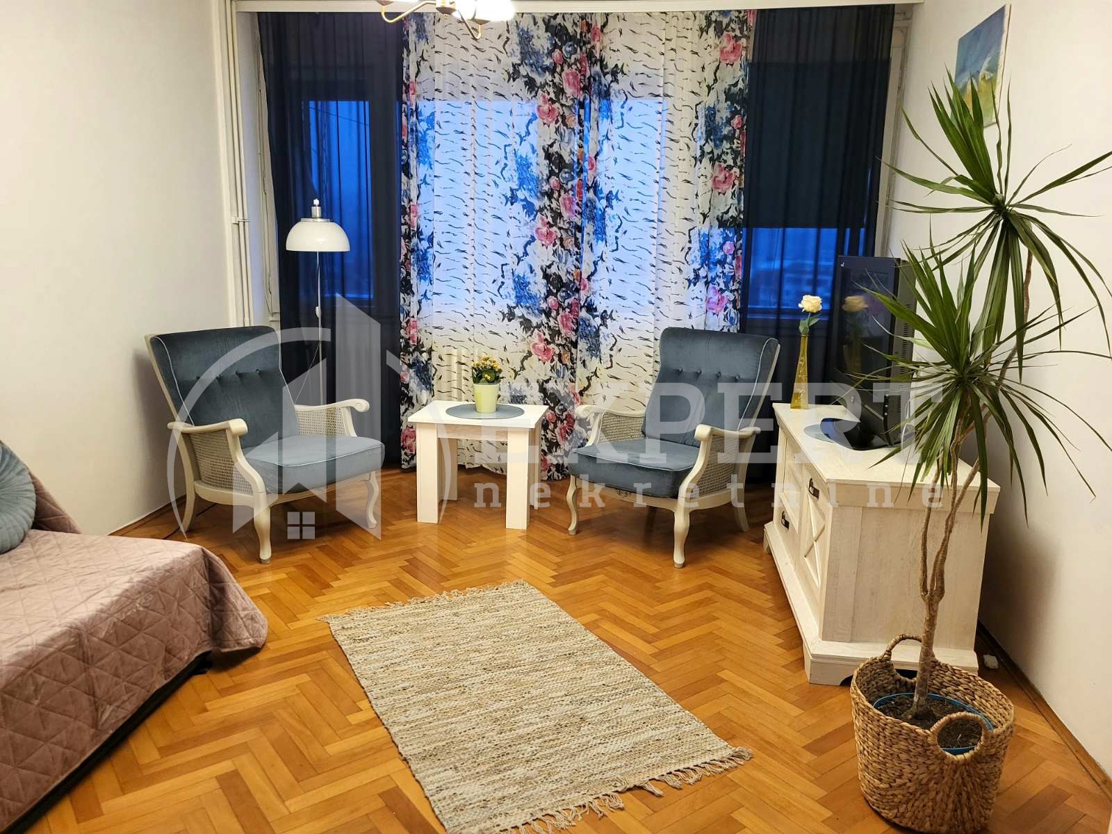 Trosoban stan, 75 m2, Crveni Pevac, Dragiše Cvetkovića ID: i-011676 15