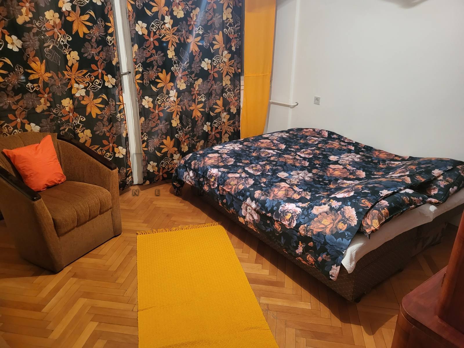 Trosoban stan, 75 m2, Crveni Pevac, Dragiše Cvetkovića ID: i-011676 7