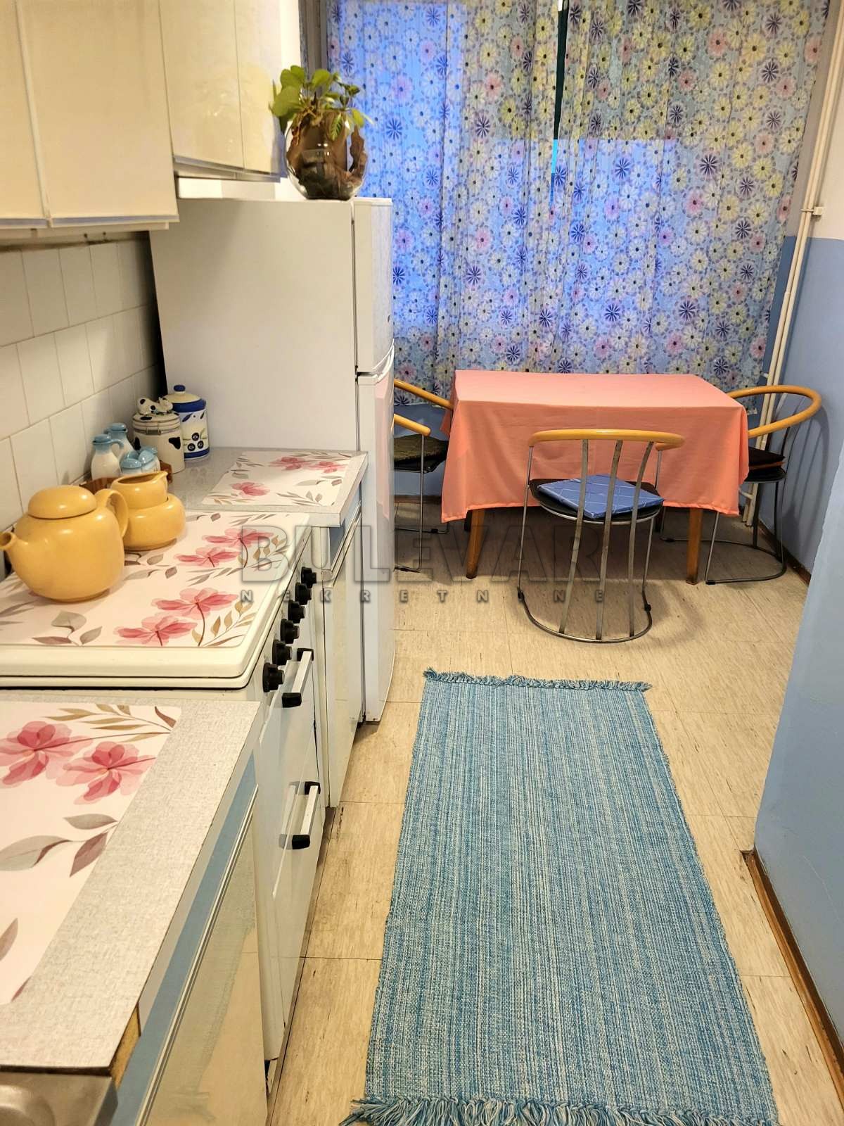 Trosoban stan, 75 m2, Crveni Pevac, Dragiše Cvetkovića ID: i-011676 9