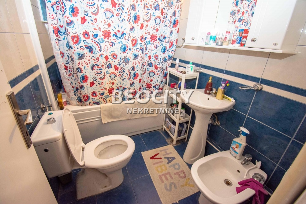 Trosoban stan, 75 m2, Medaković 2, Radovana Simića Cige ID: 110099 16