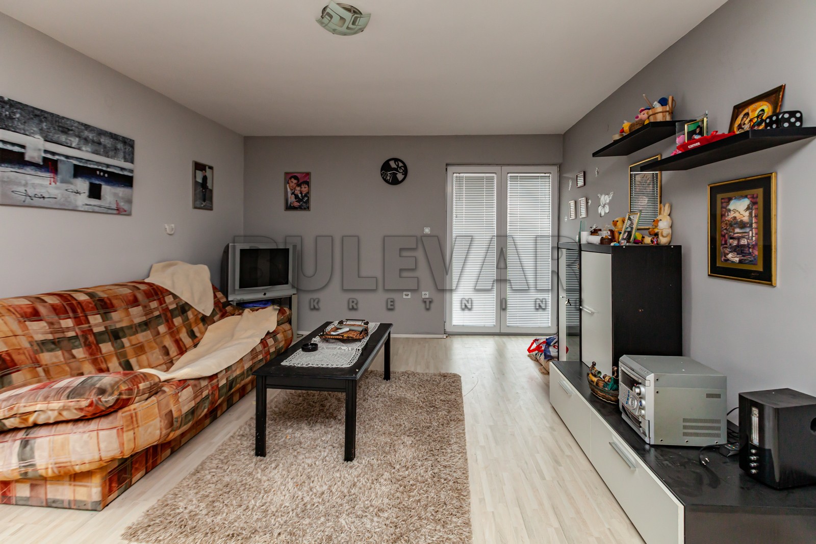 četvorosobna kuća, 200 m2, Malošište, Malošište ID: i-011628 6