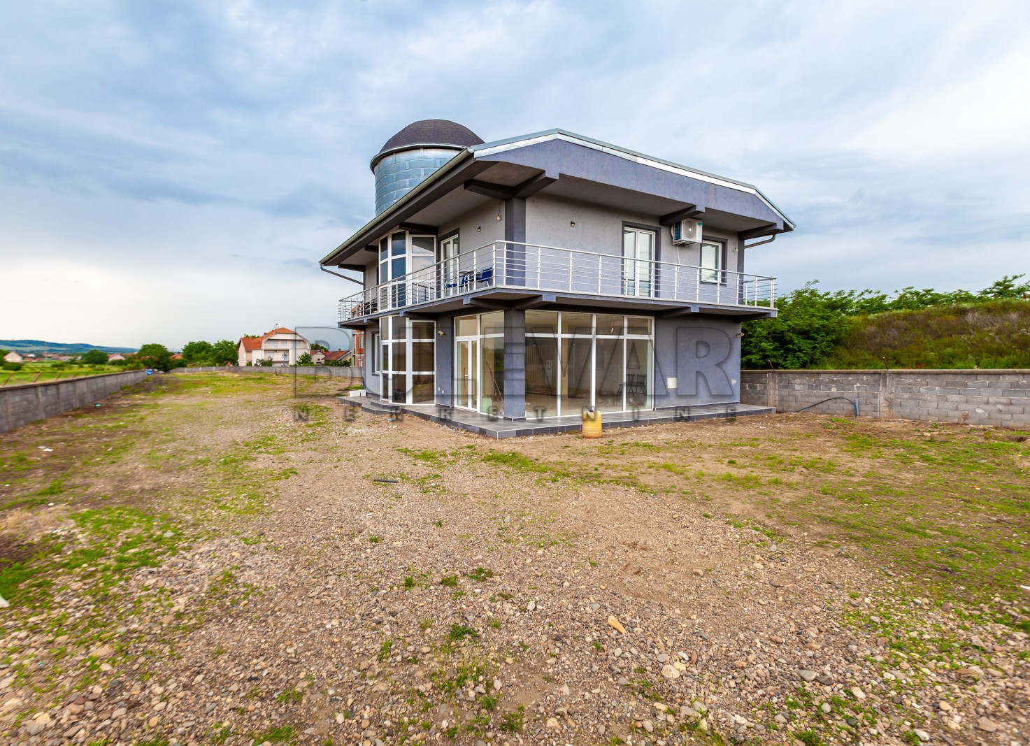 četvorosobna kuća, 200 m2, Malošište, Malošište ID: i-011628 3