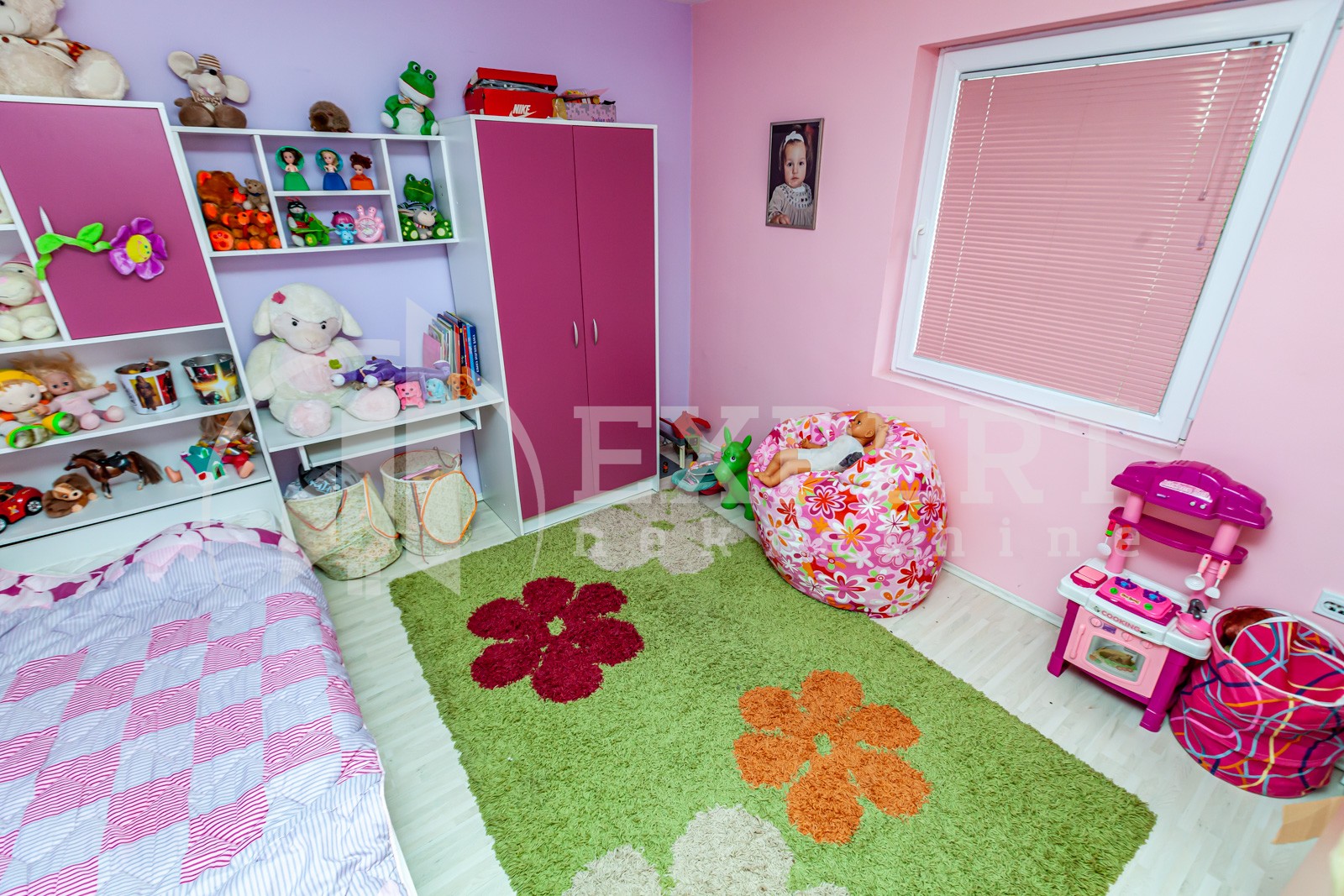 četvorosobna kuća, 200 m2, Malošište, Malošište ID: i-011628 12