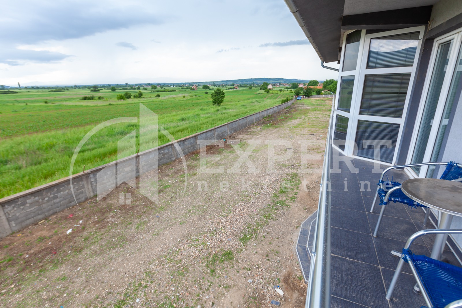 četvorosobna kuća, 200 m2, Malošište, Malošište ID: i-011628 14