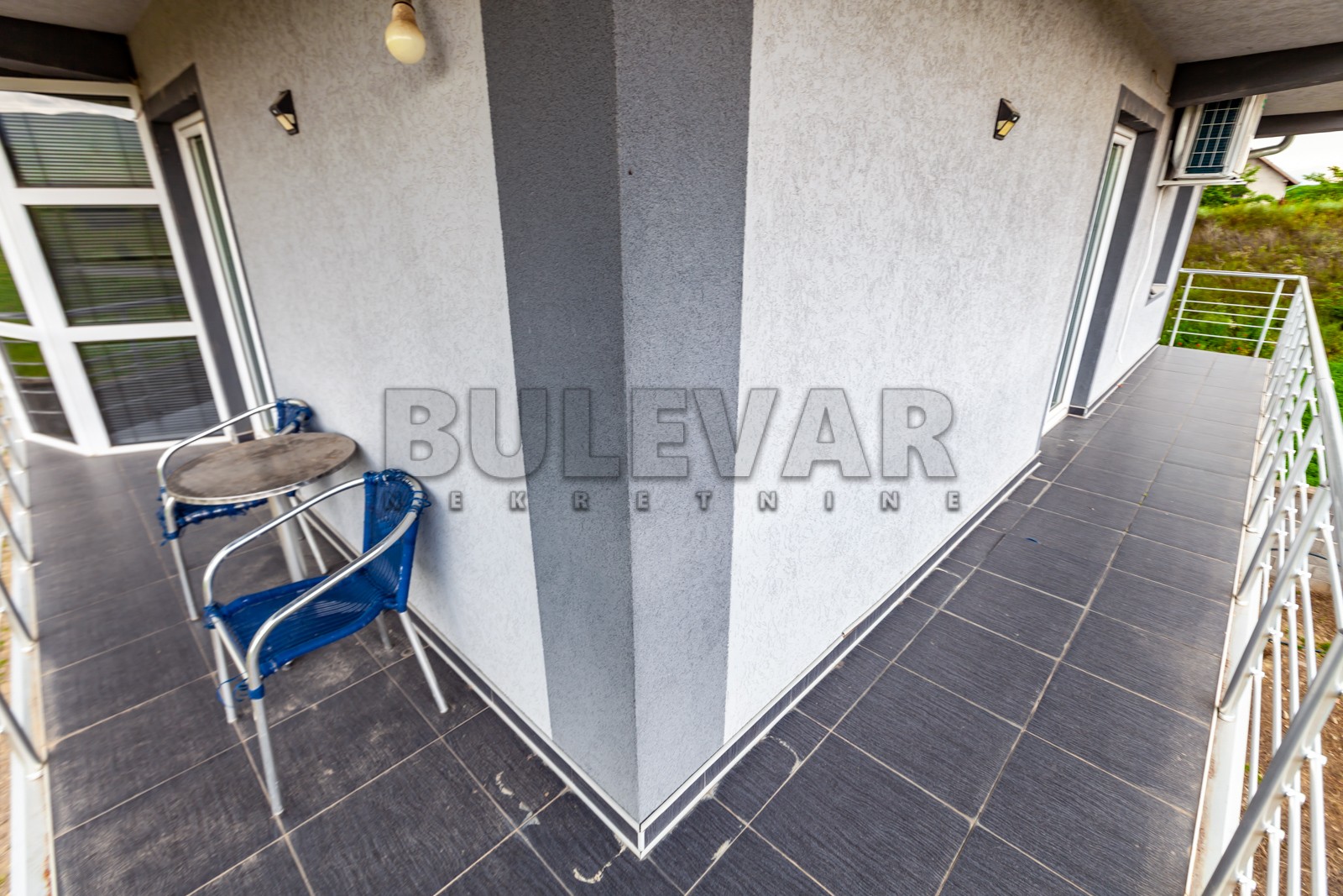 četvorosobna kuća, 200 m2, Malošište, Malošište ID: i-011628 15