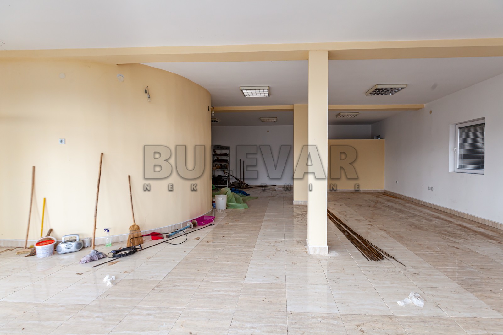 četvorosobna kuća, 200 m2, Malošište, Malošište ID: i-011628 20