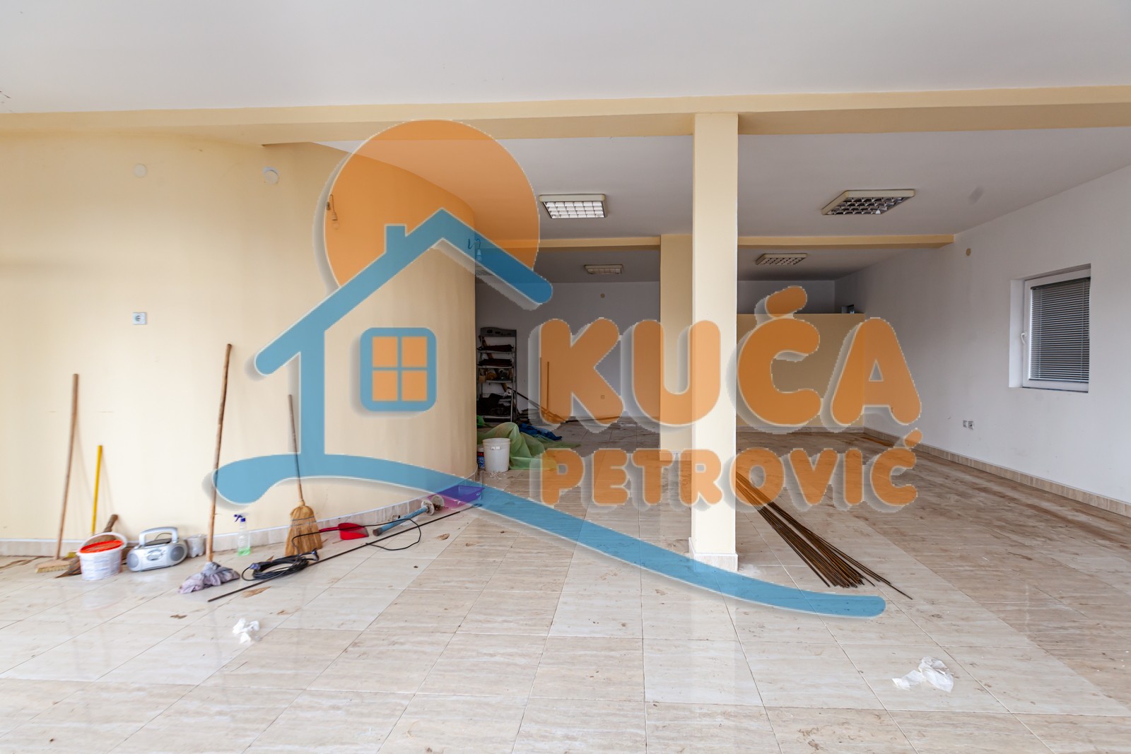 četvorosobna kuća, 200 m2, Malošište, Malošište ID: i-011628 20