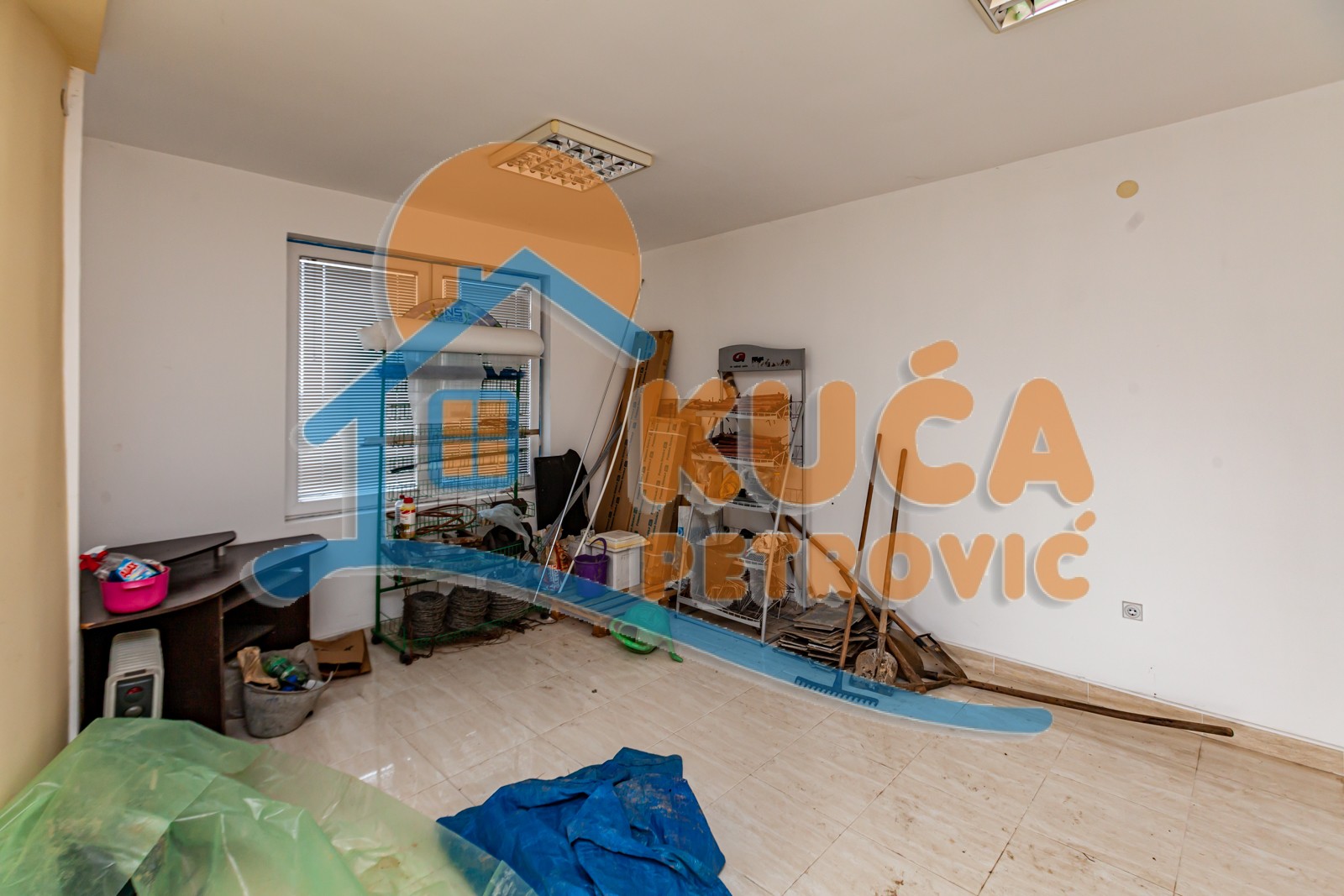 četvorosobna kuća, 200 m2, Malošište, Malošište ID: i-011628 22