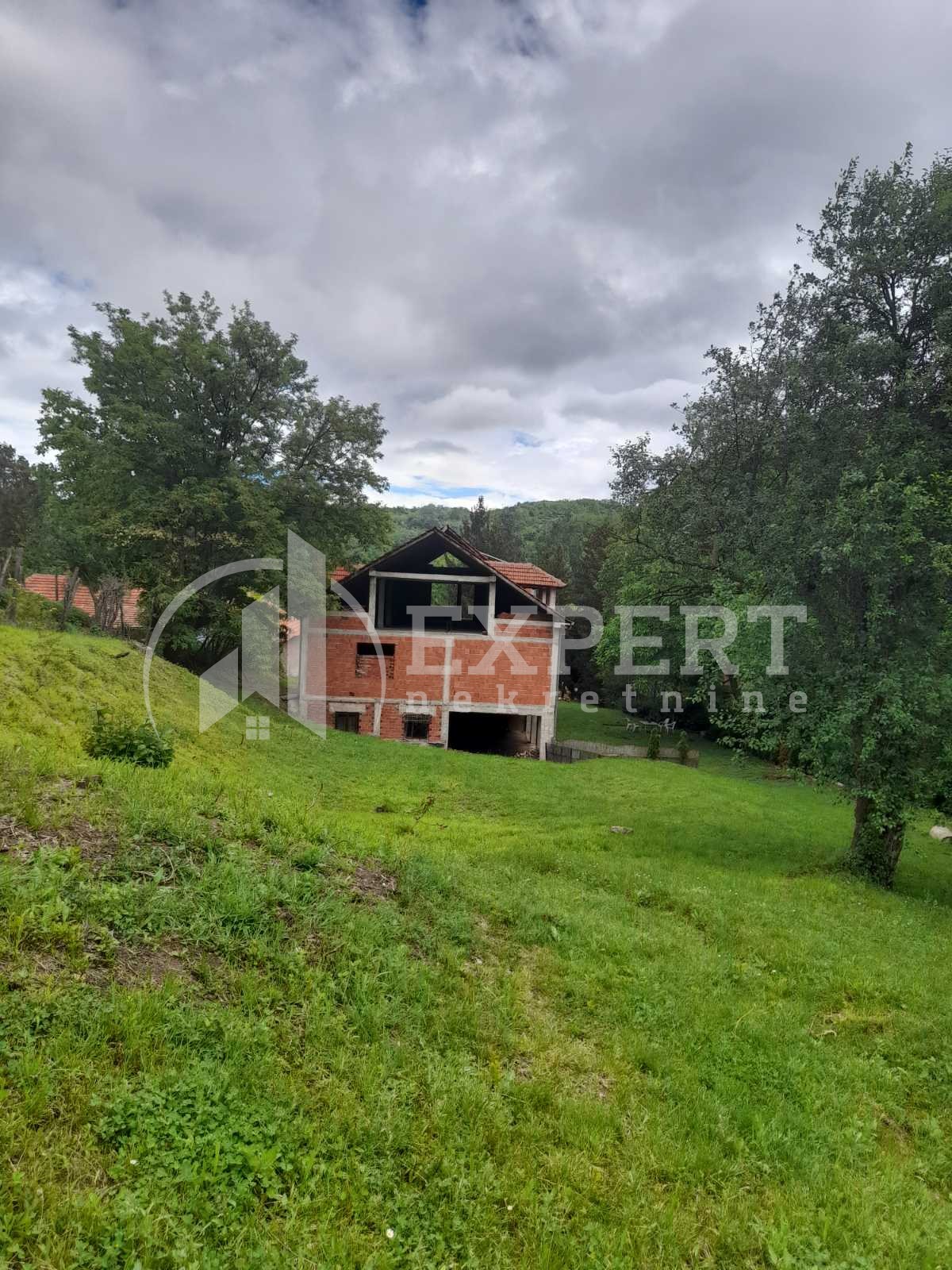 četvorosobna kuća, 990 m2, Palilula, Gabrovački put ID: p-011592 2