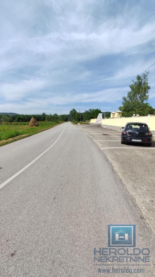 U ponudi velika parcela u turističkoj zoni Resave-Despotovac 6