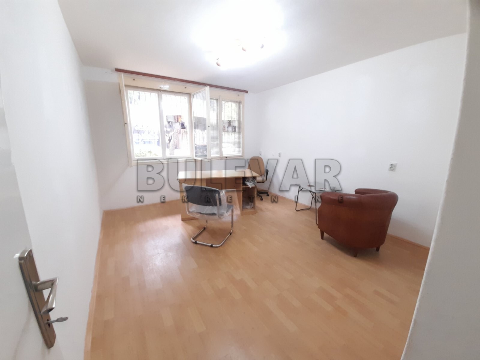 Lokal, 45 m2, Centar, Strahinjića Bana ID: i-011692 11