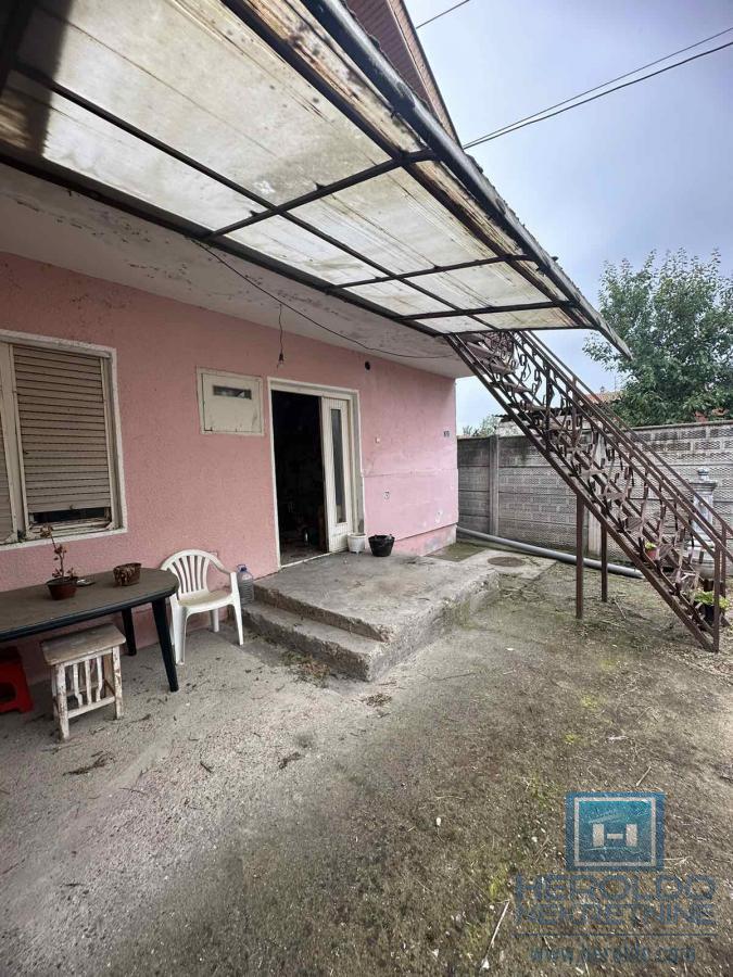 Na prodaju kuća u Ćupriji 7