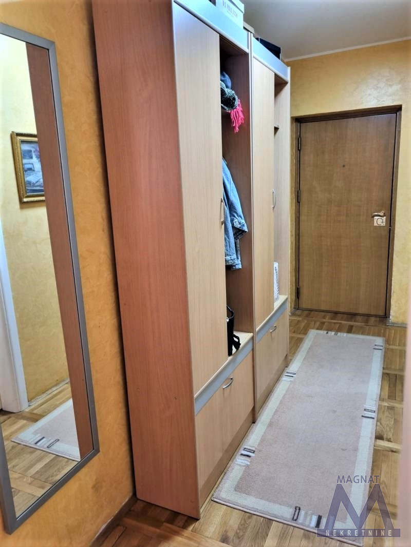 Stan,NOVI SAD,BULEVAR,kv: 49, € 350, ID: 9101655 6