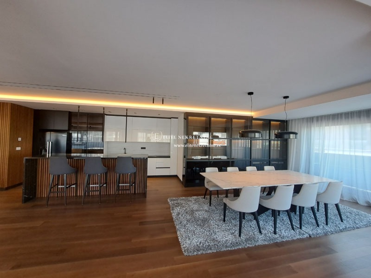 Luksuzan Penthouse sa pogledom Hram  Vracar 5