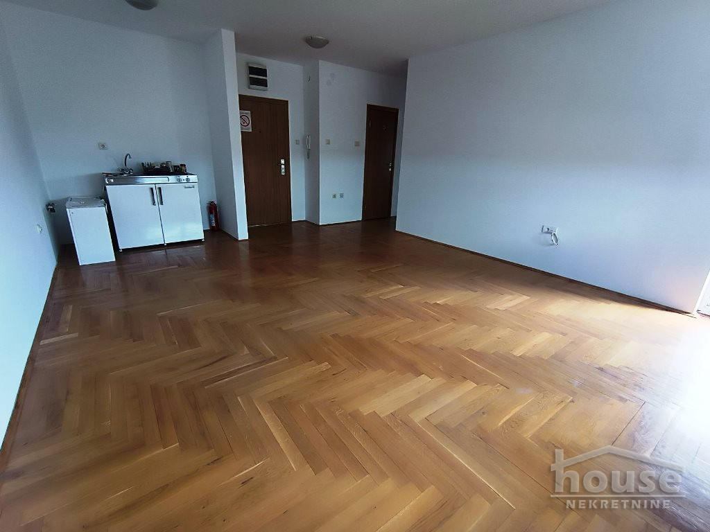 Stan,NOVI SAD,BULEVAR EVROPE 69m2,170000€ , ID: 1061415 3