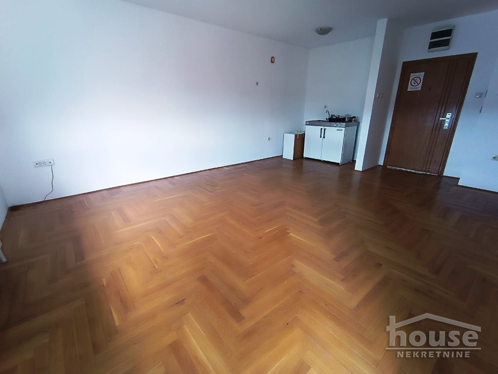 Stan,NOVI SAD,BULEVAR EVROPE 69m2,170000€ , ID: 1061415 4