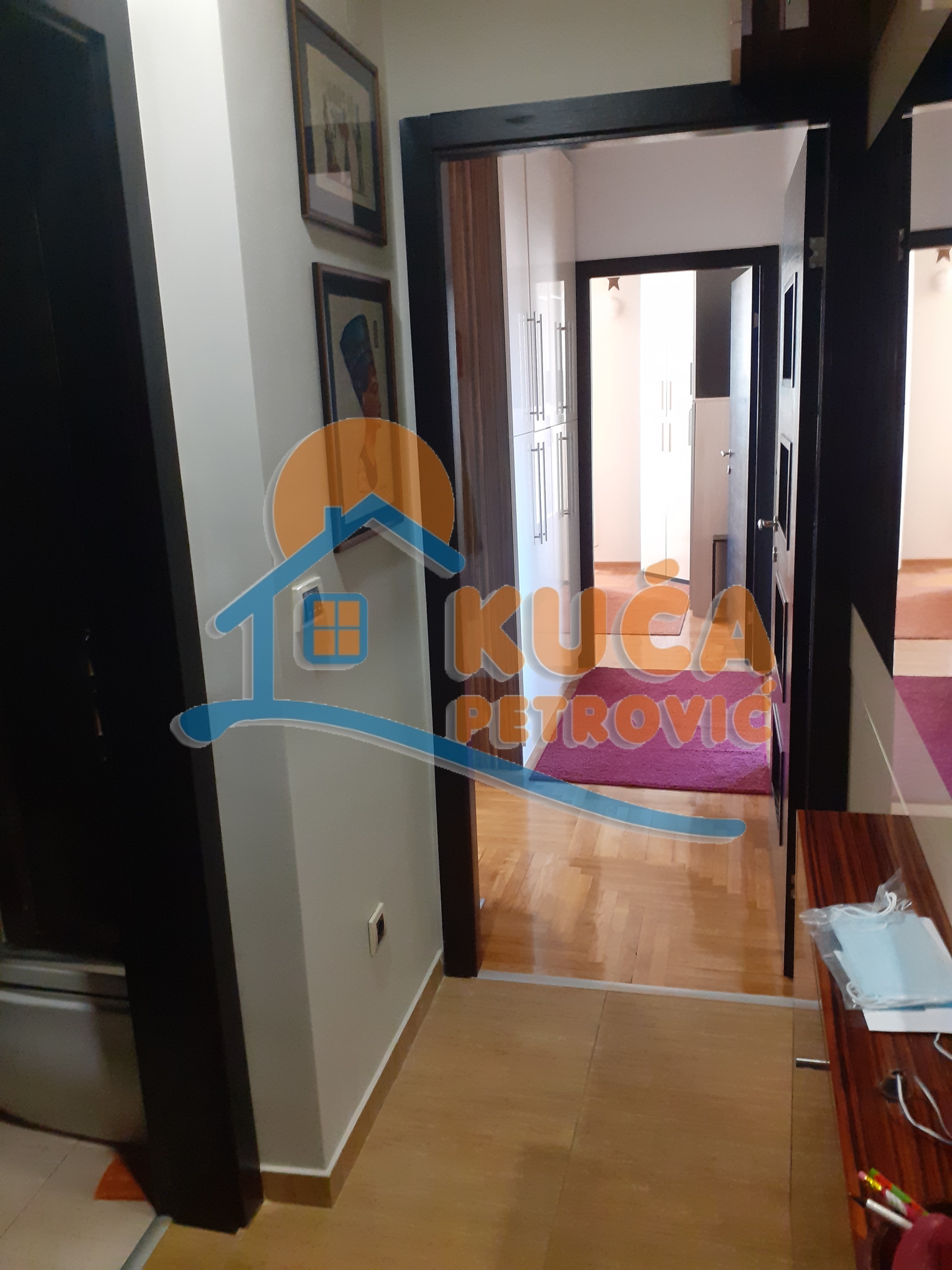 Dvosoban stan, 73 m2, Čair, Tome Rosandića ID: i-03859 11