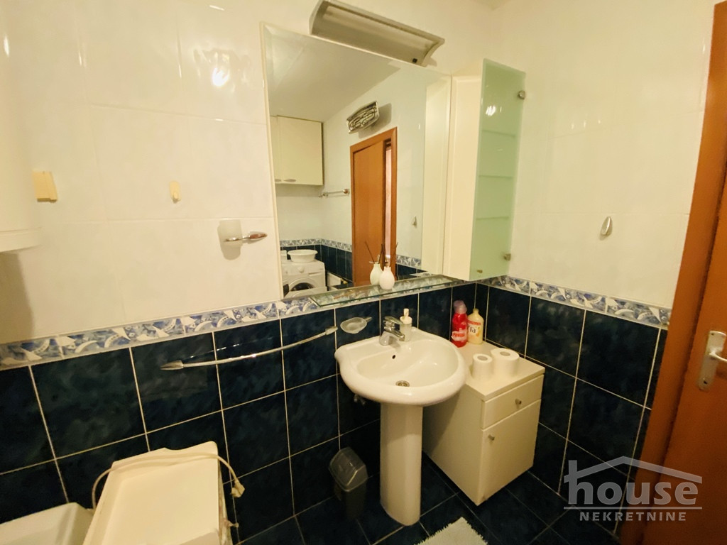 Stan,NOVI SAD,CENTAR 71m2,180250€ , ID: 1061782 27