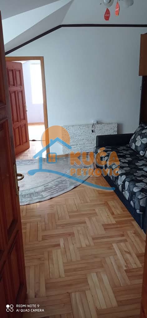 Trosoban stan, 90 m2, Centar, Generala Milojka Lešjanina ID: i-011728 8