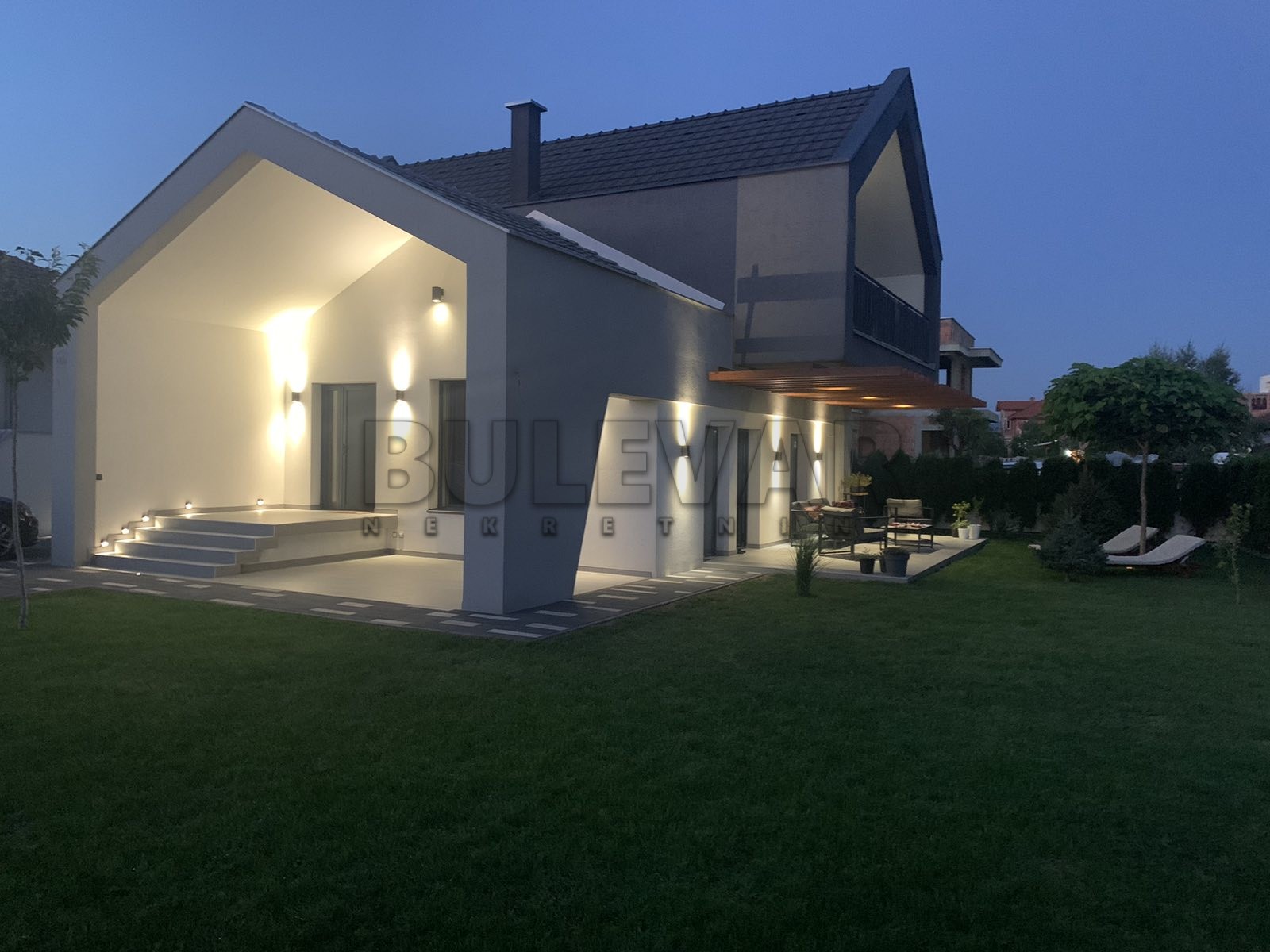 četvorosobna kuća, 175 m2, Pantelej, Studenička ID: p-08763 25