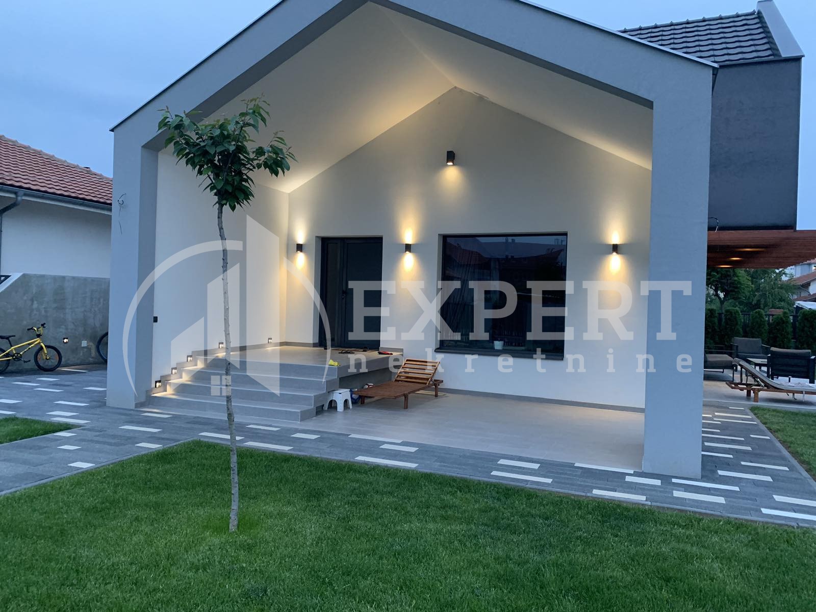 četvorosobna kuća, 175 m2, Pantelej, Studenička ID: p-08763 17