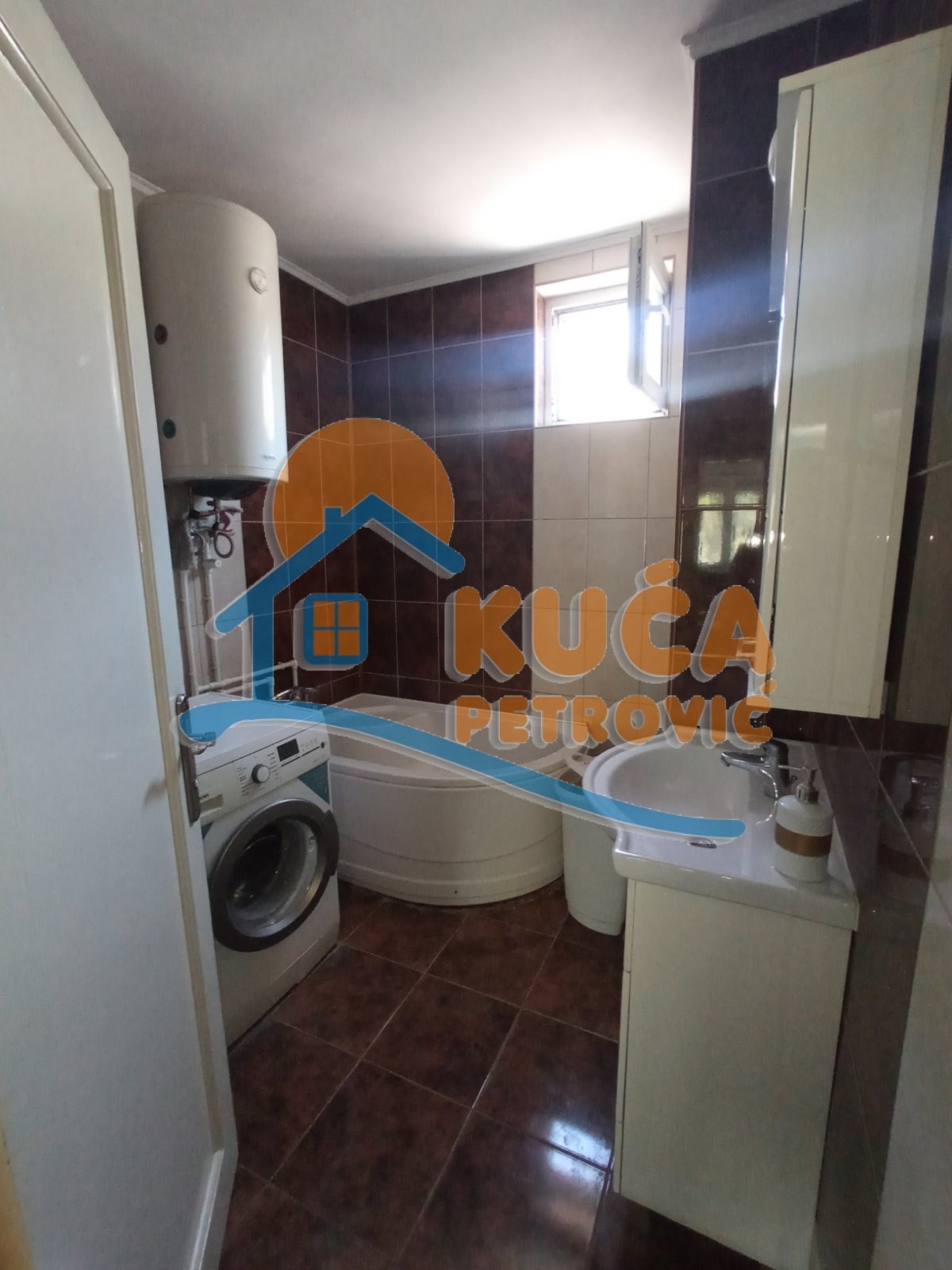 Dvosoban stan, 58 m2, Centar, Vožda Karađorđa ID: i-011738 9