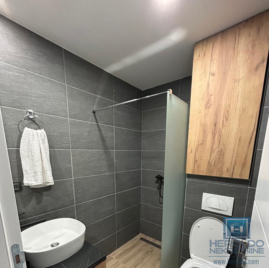 Ekskluzivani apartman na Kopaoniku povoljna ponuda 28