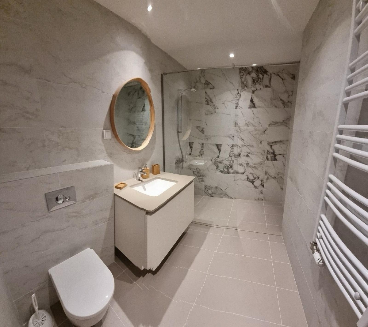 Beograd na vodi Trosoban lux stan  garaza  pogled na reku 3