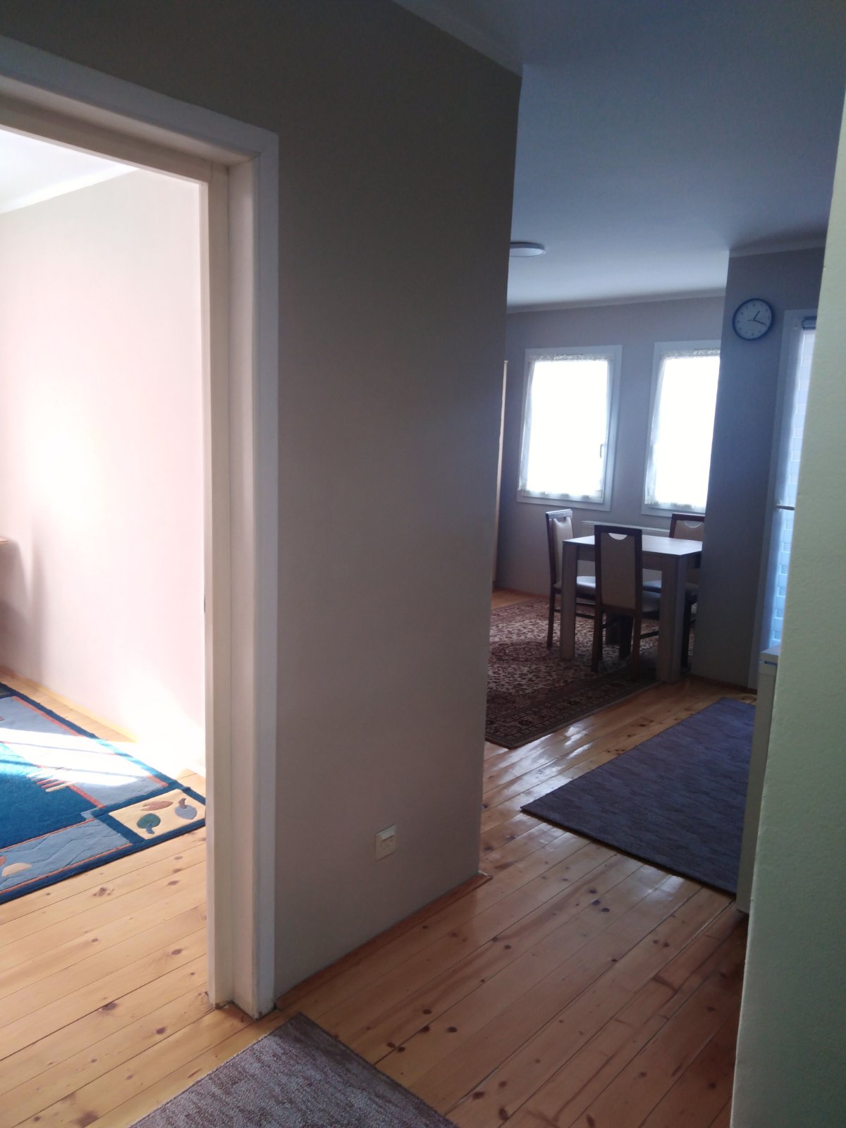 Izdavanje stana u centru Leskovca 5