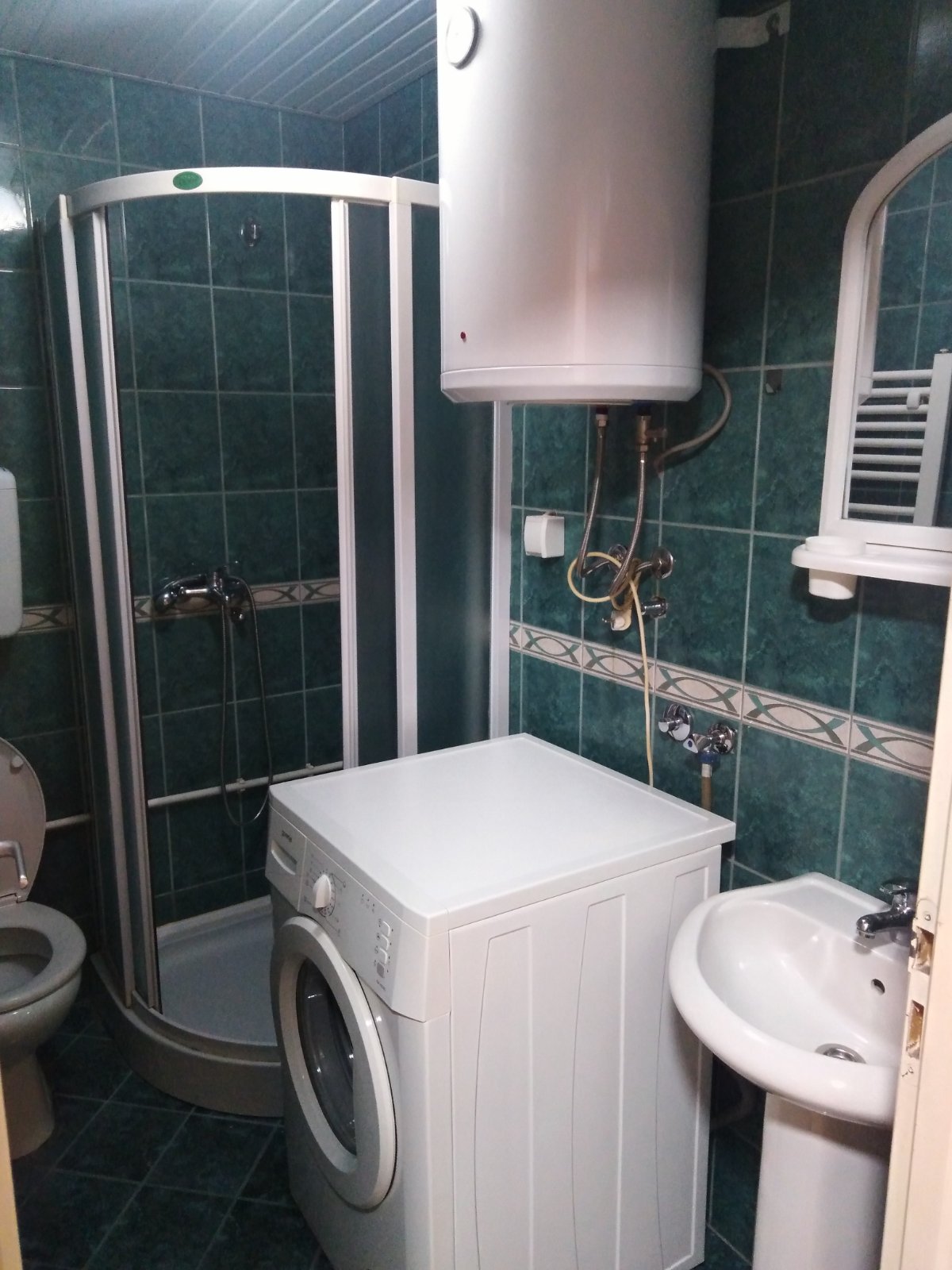 Izdavanje stana u centru Leskovca 2