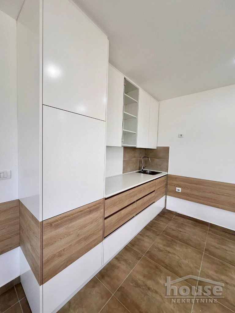 Stanovi,NOVI SAD,NOVA DETELINARA 90m2,2200€ , ID: 9116517 8