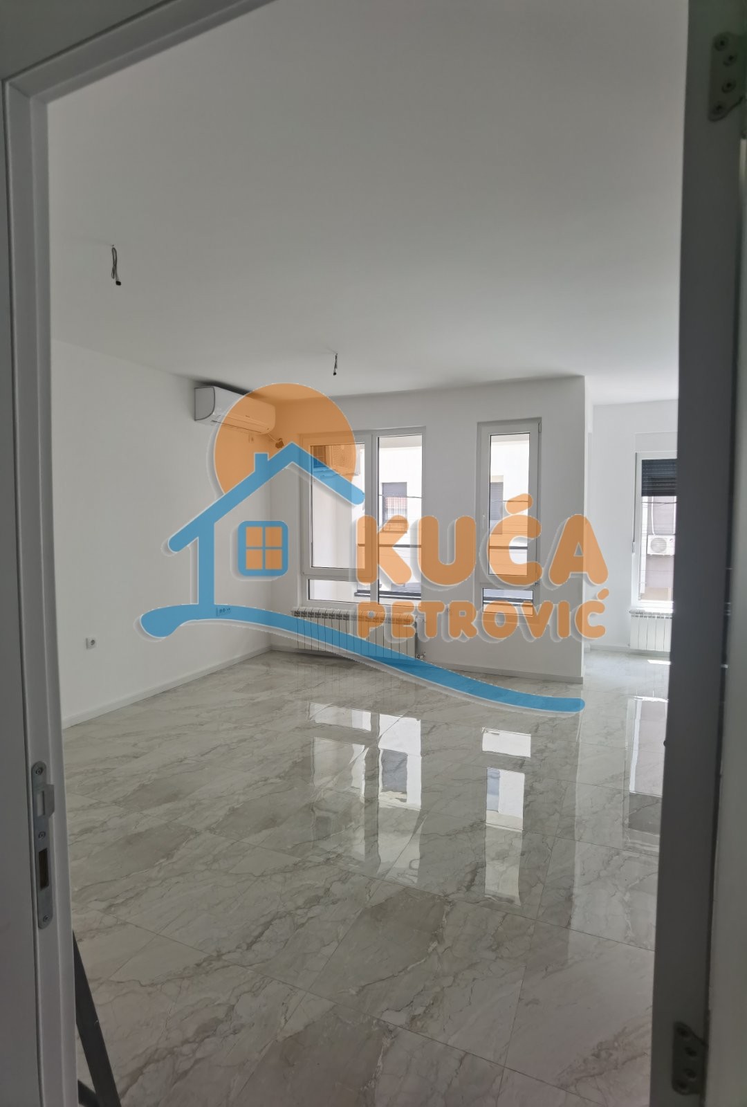 Trosoban stan, 60 m2, Dom zdravlja, Jovana Skerlića ID: i-011769 7
