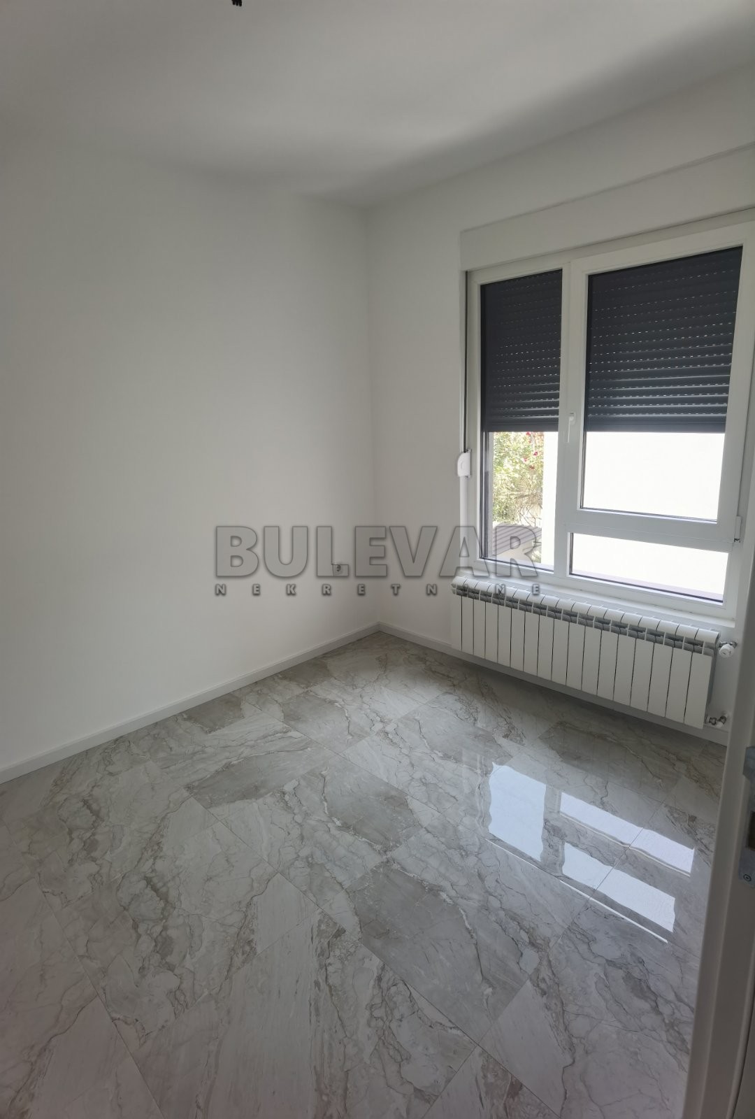 Trosoban stan, 60 m2, Dom zdravlja, Jovana Skerlića ID: i-011769 4
