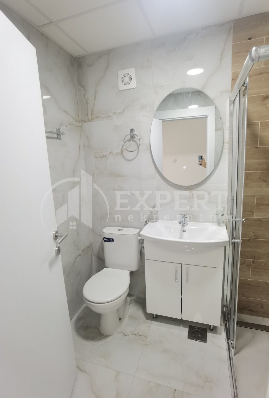 Trosoban stan, 60 m2, Dom zdravlja, Jovana Skerlića ID: i-011769 13