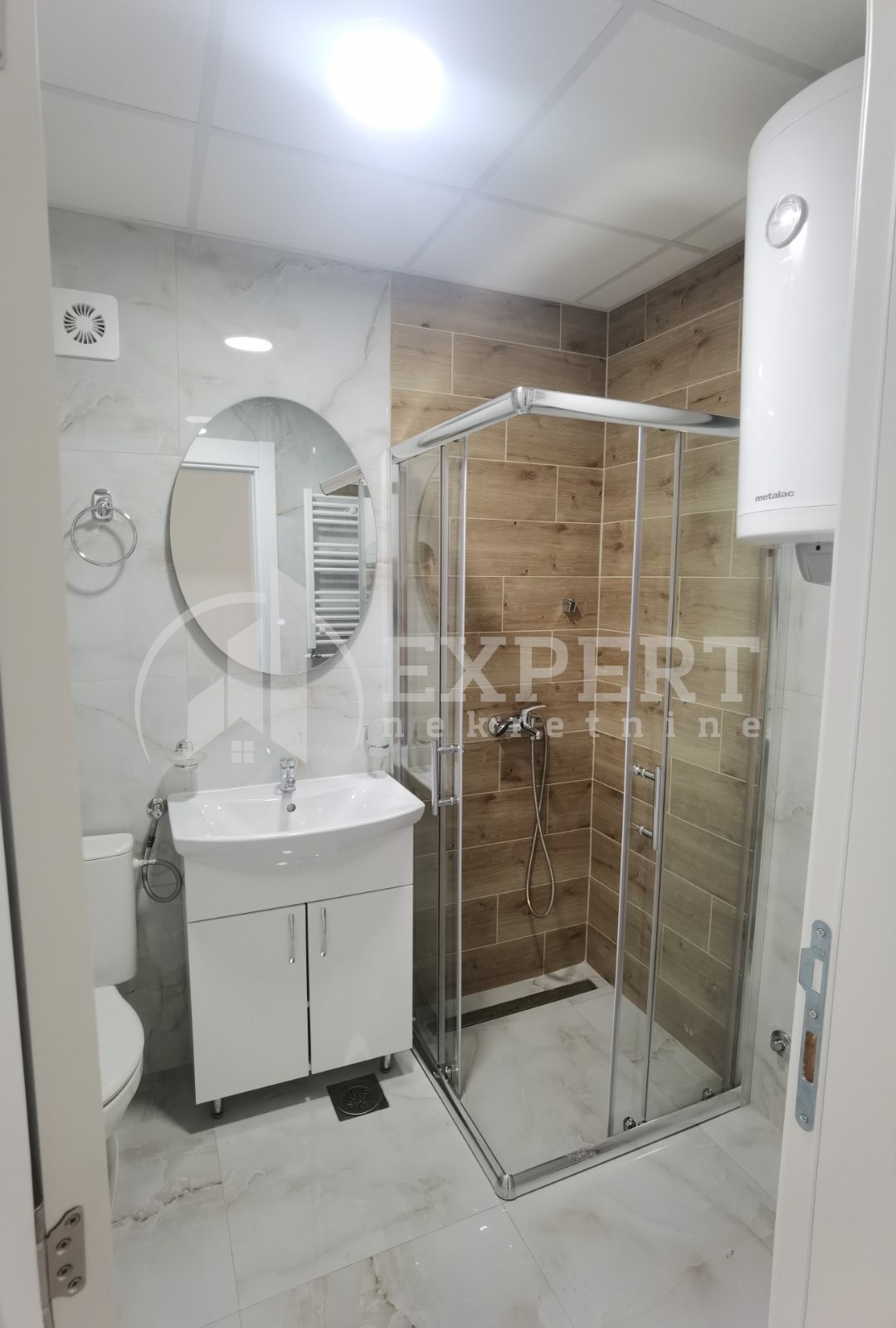 Trosoban stan, 60 m2, Dom zdravlja, Jovana Skerlića ID: i-011769 14
