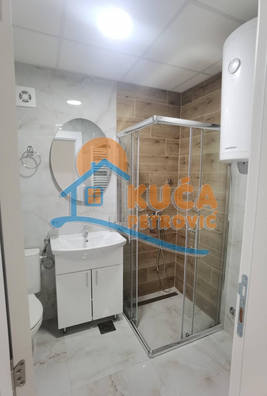 Trosoban stan, 60 m2, Dom zdravlja, Jovana Skerlića ID: i-011769 14