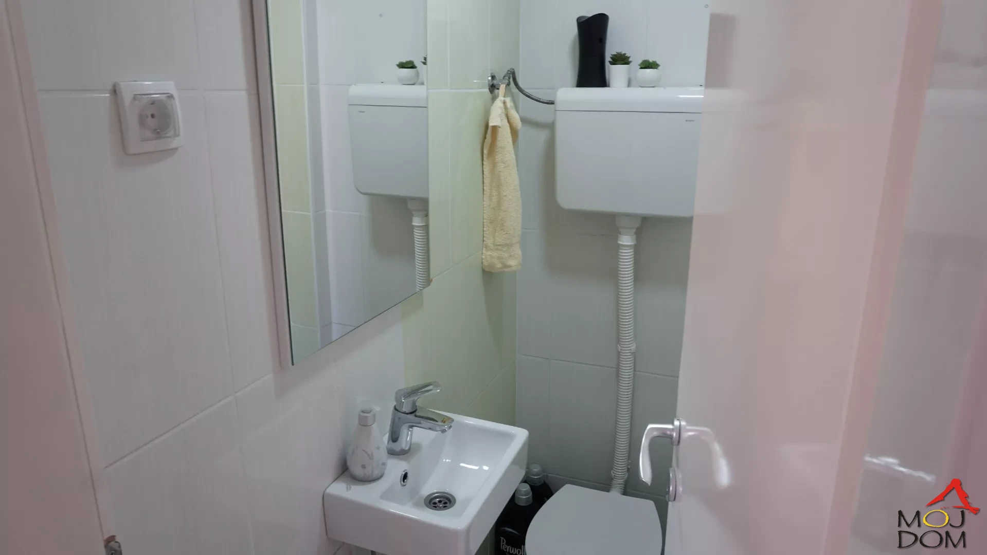 Stan,NOVI SAD,SOMBORSKI BULEVAR,kv: 63, € 194500, ID: 1027200 19